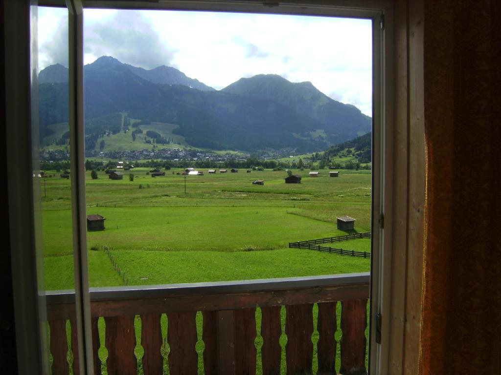 Appartement Haus Martina à Ehrwald Chambre photo